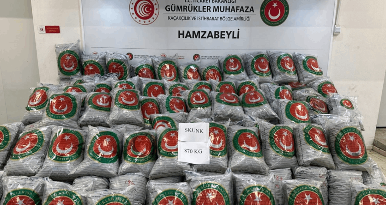 Hamzabeyli Sınır Kapısı’nda 870 kilogram skunk yakalandı