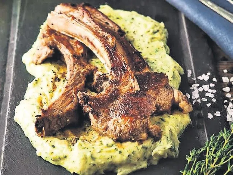 Yarım saatte misafir sofrası